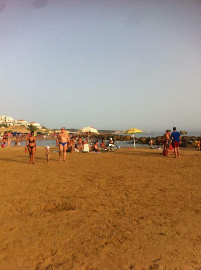 Edificio Cannizzo Scoglitti Bagian luar foto