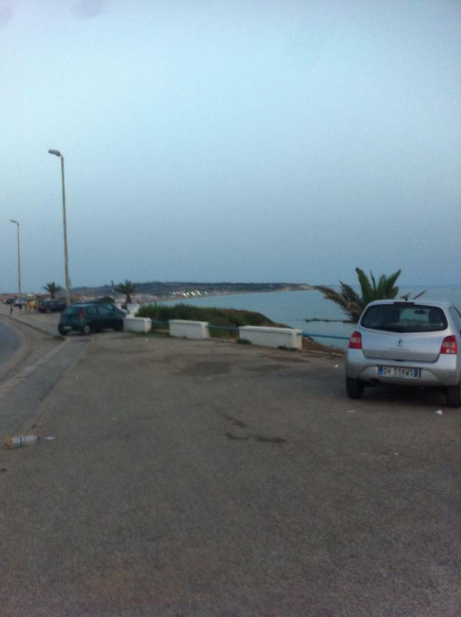 Edificio Cannizzo Scoglitti Bagian luar foto